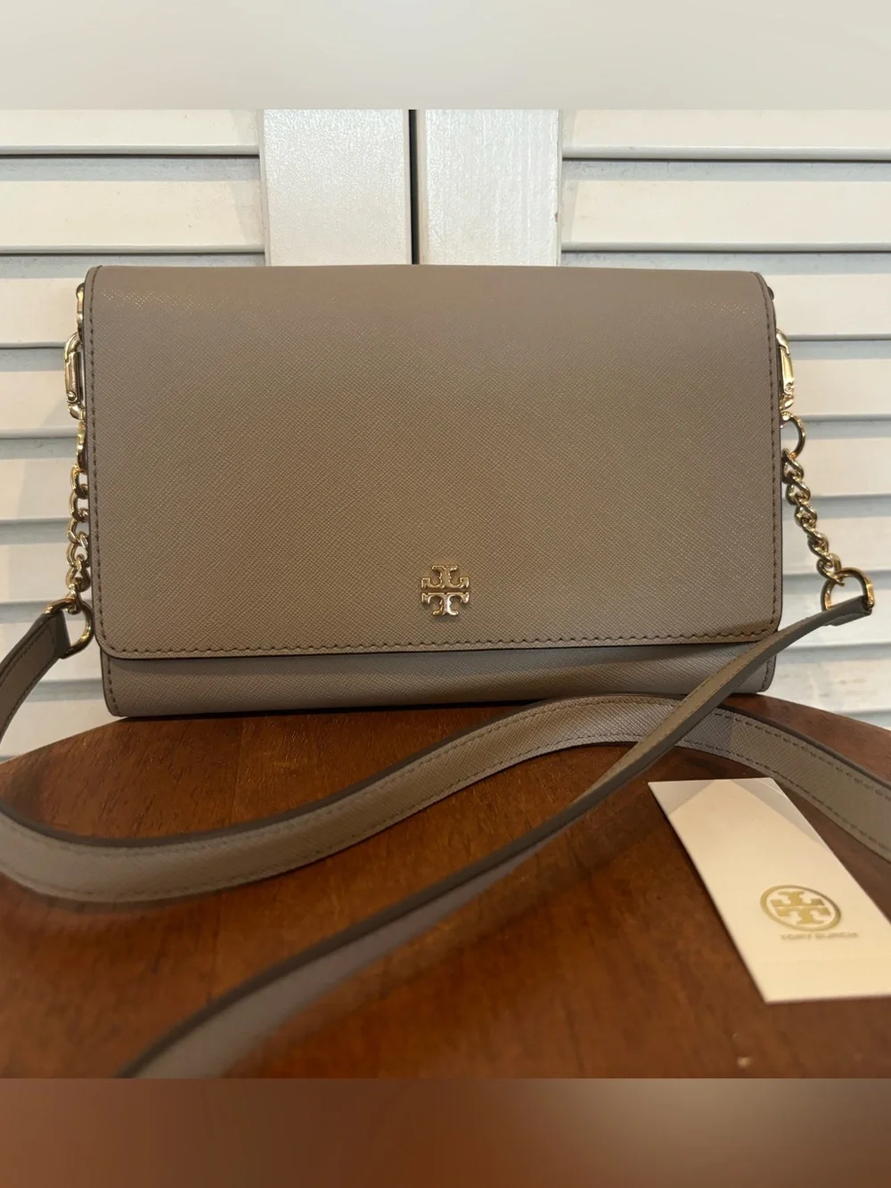 Tory Burch Emerson Wallet in French Gray with gold details.  Never been used.